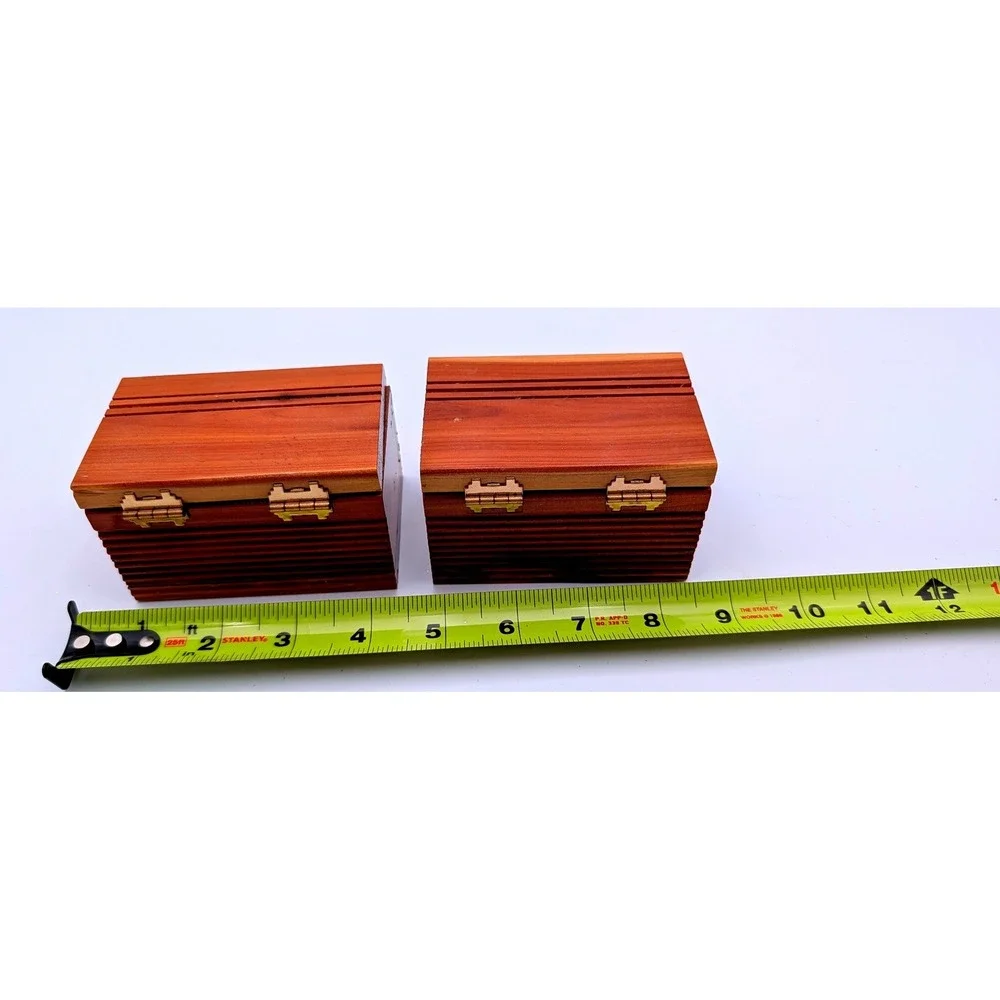 Vintage Cedar Wood Trinket Boxes Pair Ribbed Aromatic Keepsake Jewelry Chests
